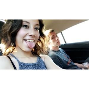 Meet your Posher, Farrah